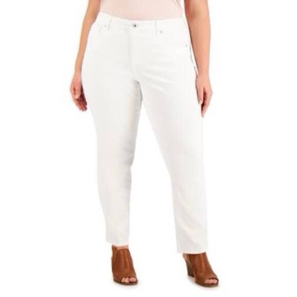 Style & Co Skinny Mid Rise Long Length White Curvy Fit Straight Leg Jeans - 10L - Picture 1 of 8